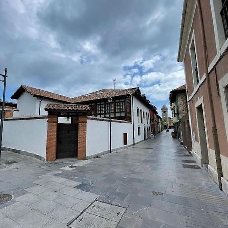 Apartamento Del S XVI En El Casco Historico De Luanco Zewnętrze zdjęcie